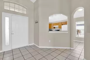 348 Sir Phillips Dr, Davenport, FL 33837 - Photo 13