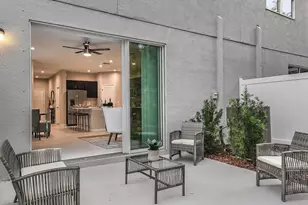 10557 Oakside Dr, Palmetto, FL 34221 - Photo 11