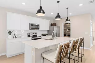 5660 Swaying Blossom Alley, Clermont, FL 34714 - Photo 5