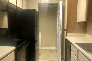 1049 S Hiawassee Rd, Orlando, FL 32835 - Photo 5