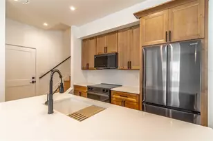 1319 Weber St, Orlando, FL 32803 - Photo 11