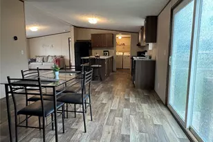 18472 SE 58th Pl, Ocklawaha, FL 32179 - Photo 11