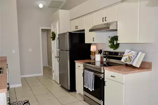 2316 Ainsworth Ave, Deltona, FL 32738 - Photo 9