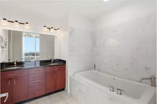 150 E Robinson St, Orlando, FL 32801 - Photo 25