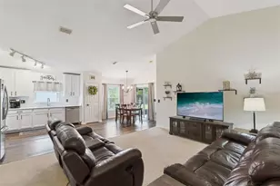 2437 Cliffdale St, Ocoee, FL 34761 - Photo 9