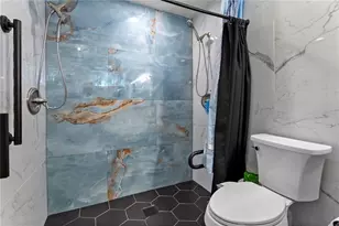 1233 Bramley Ln, Deland, FL 32720 - Photo 9