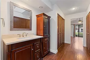 7423 Elsworth Ct, Orlando, FL 32819 - Photo 15