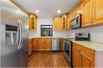 7423 Elsworth Court, Orlando, FL 32819 - Photo 3