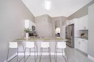 207 Langham Dr, Davenport, FL 33897 - Photo 9