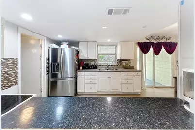 2551 El Portal Avenue, Sanford, FL 32773 - Photo 7