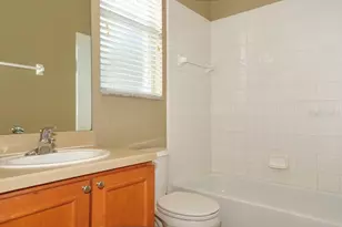 4906 E Lake Cove Blvd, Saint Cloud, FL 34771 - Photo 13