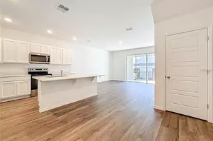 2649 Olympic Ct, Davenport, FL 33837 - Photo 7