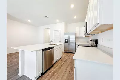 2641 Olympic Court, Davenport, FL 33837 - Photo 9