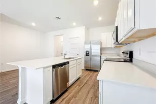 2641 Olympic Ct, Davenport, FL 33837 - Photo 9