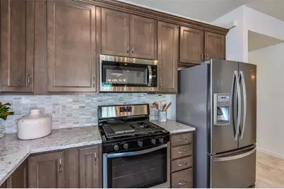 6318 Dew Drop Loop, Saint Cloud, FL 34771 - Photo 5