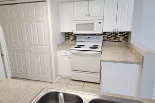 814 Washington Palm Loop, Davenport, FL 33897 - Photo 7