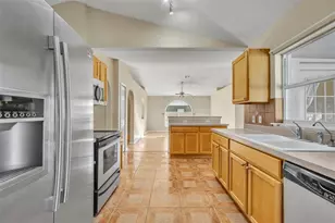 64 Zachary Wade St, Winter Garden, FL 34787 - Photo 17