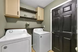 2308 Donegan Pl, Orlando, FL 32826 - Photo 13