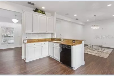 5107 NE 122nd Boulevard, Oxford, FL 34484 - Photo 9