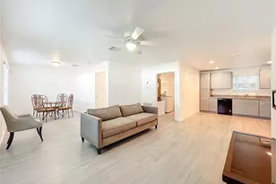 2305 S Westmoreland Dr, Orlando, FL 32805 - Photo 5