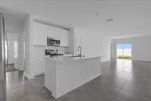 308 Loch Ct, Davenport, FL 33837 - Photo 7