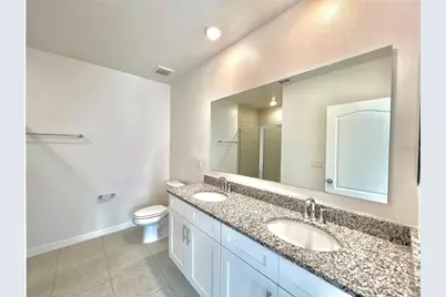 560 Walnut Avenue, Orange City, FL 32763 - Photo 15