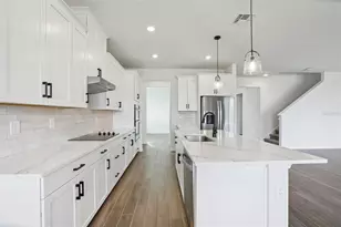 1842 Coolridge Pl, Zephyrhills, FL 33541 - Photo 21