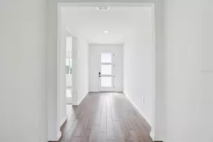 1842 Coolridge Pl, Zephyrhills, FL 33541 - Photo 7