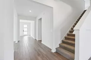 1842 Coolridge Pl, Zephyrhills, FL 33541 - Photo 5