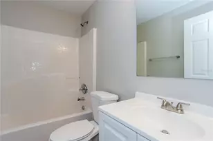 8097 Settlers Creek Cir, Lakeland, FL 33810 - Photo 13