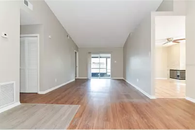 13210 Silvercreek Drive, Riverview, FL 33569 - Photo 7