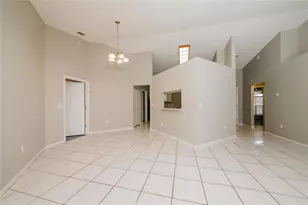 1216 Grassy Meadow Pl, Brandon, FL 33511 - Photo 5