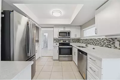 9041 NW 24th Place, Sunrise, FL 33322 - Photo 15