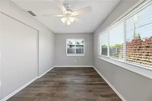9041 NW 24th Pl, Sunrise, FL 33322 - Photo 19
