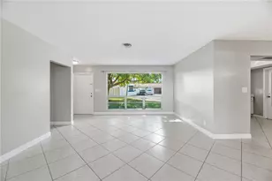 1170 NE 26th Ave, Pompano Beach, FL 33062 - Photo 9