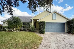 132 Robbins Rest Cir, Davenport, FL 33896 - Photo 1