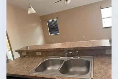 4036 11th Street E, Bradenton, FL 34208 - Photo 5