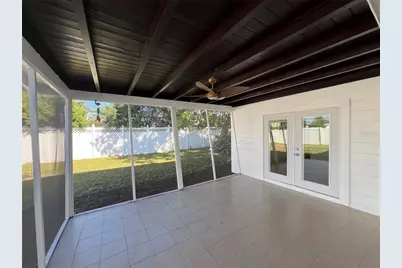 2502 Tropical Shores Drive SE, Saint Petersburg, FL 33705 - Photo 37