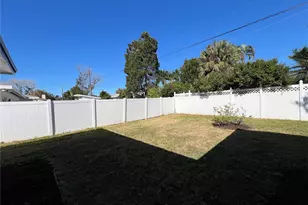 2502 Tropical Shores Dr SE, Saint Petersburg, FL 33705 - Photo 47