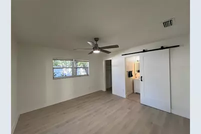 2502 Tropical Shores Drive SE, Saint Petersburg, FL 33705 - Photo 17