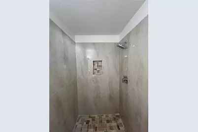 2502 Tropical Shores Drive SE, Saint Petersburg, FL 33705 - Photo 19