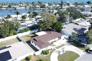 2502 Tropical Shores Dr SE, Saint Petersburg, FL 33705 - Photo 49