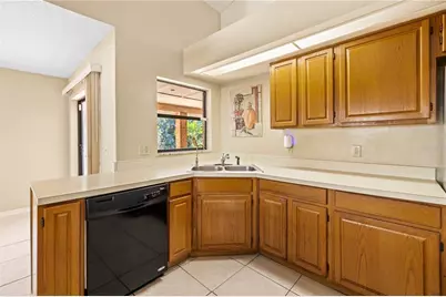 1011 Long Branch Lane, Oviedo, FL 32765 - Photo 35