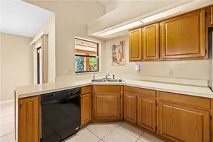 1011 Long Branch Ln, Oviedo, FL 32765 - Photo 35