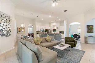 4067 Oak Tree Dr, Davenport, FL 33837 - Photo 3