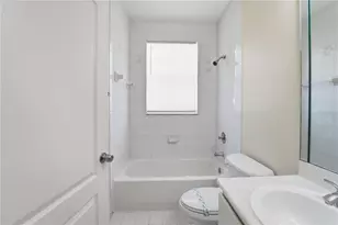 1067 NW 135th Ct, Miami, FL 33182 - Photo 31