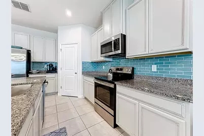 692 Bloom Terrace, Davenport, FL 33837 - Photo 11