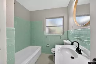 3015 Stella Maria Pl, Orlando, FL 32827 - Photo 35