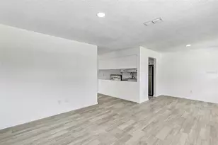 2510 India Palm Dr, Edgewater, FL 32141 - Photo 3