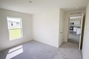 737 Hillview Loop, Haines City, FL 33844 - Photo 7